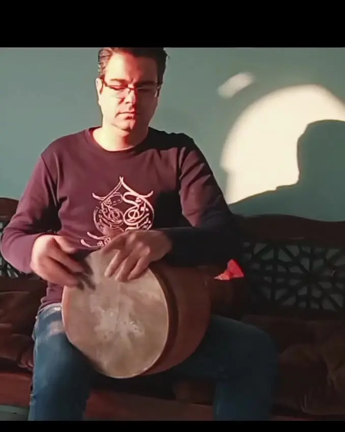 ویدیو معرفی حمید داورزنی